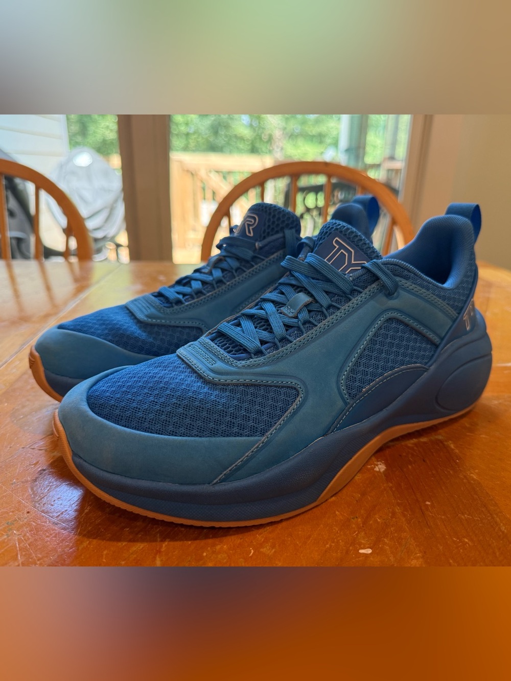 TYR CXT Flow workout shoes men’s size 10.5 Alexis Raptis edition trainer